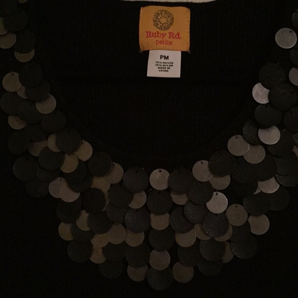 Tank top - Picture 3 of 4